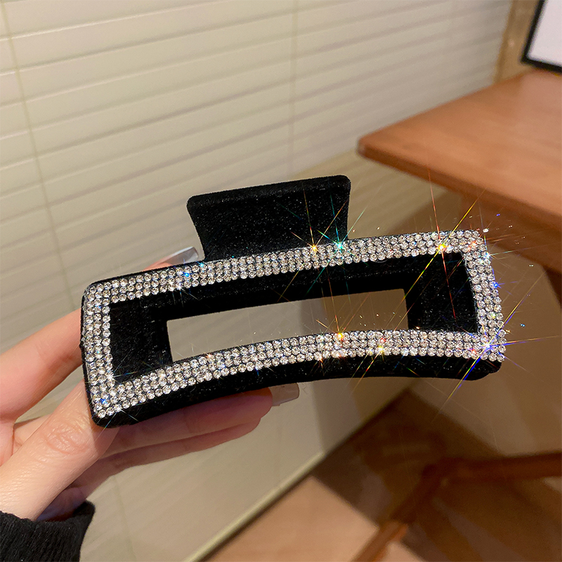 플로킹 라인스톤 블랙 헤어 클로 여성용 2024년 신상 - Shop Jewelry & Watches Near Me 리뷰 및 가격